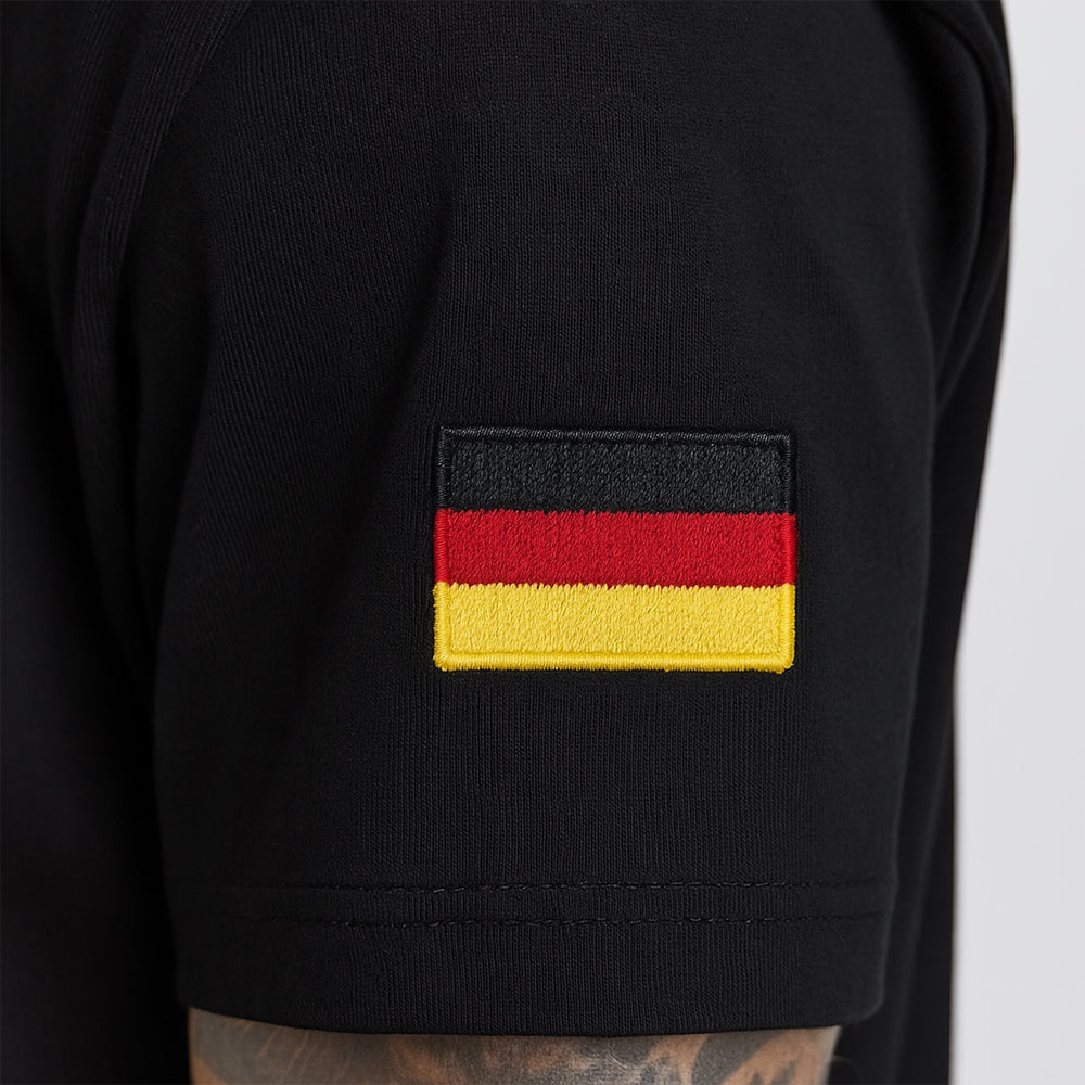 Schweres, übergroßes schwarzes T-Shirt